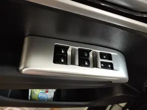 3992